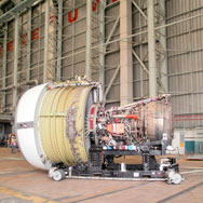 Transport de moteur et de réacteur d'avion par Marchal Technologies