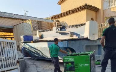 Manutention et transport exceptionnel d'une machine de découpe de marbre à Nice