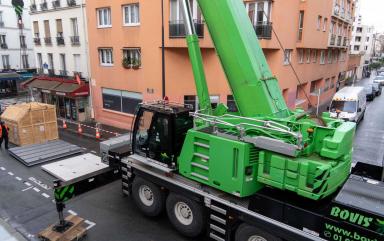 Handling and Installation of an MRI in Paris