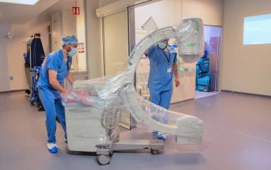 Transfert clé en main du centre chirurgical interventionnel du CHU de Rennes (35)