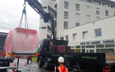Grutage et manutention d’une IRM au Mans (72) 