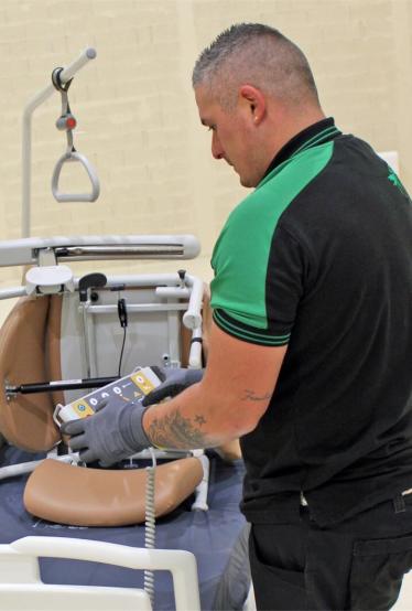 Prestations de logistique hospitalière pour l'équipement en mobiliers neufs des hôpitaux de Marseille