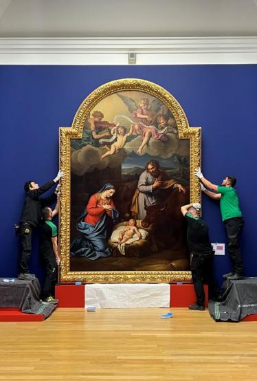 Manutention Délicate et Transports Spécialisés pour une exposition à Aix-en-Provence 