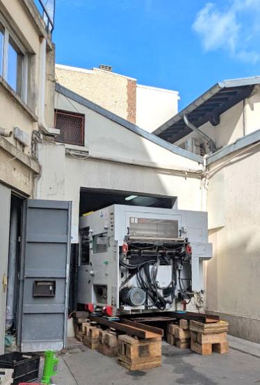Manutention et déménagement d’une machine d’imprimerie en Île-de-France