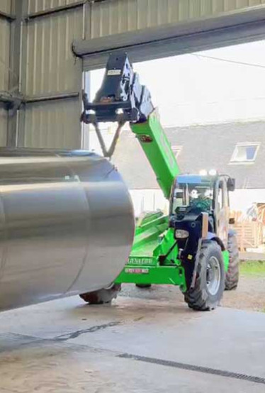 Transfert et manutention de cuves industrielles en Bretagne