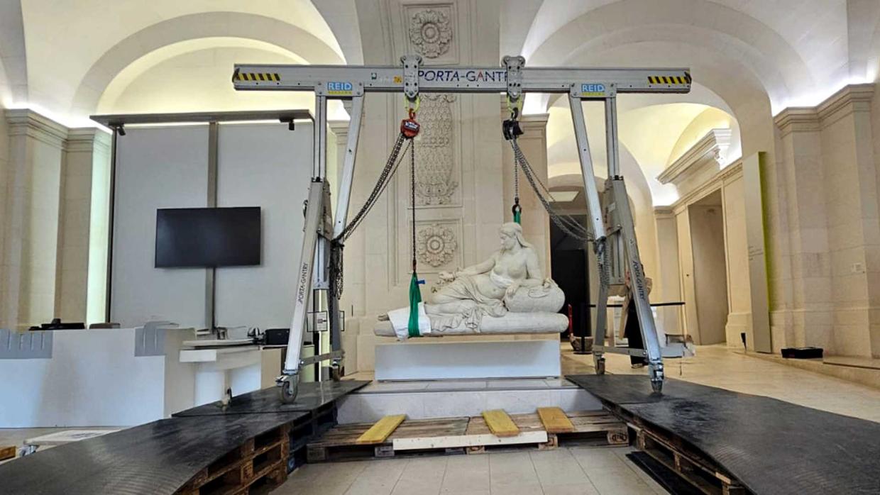 Manutention lourde et délicate de sculptures à Nantes
