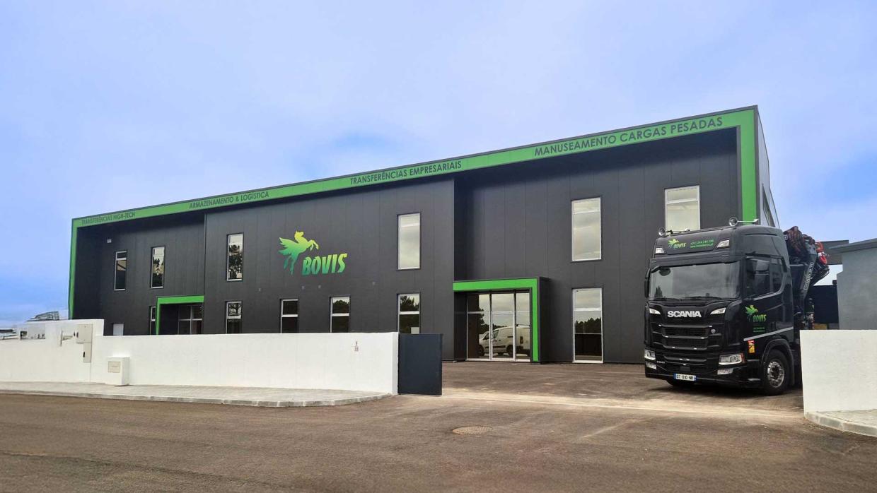 Nouvel entrepôt de Bovis Ibérica à Pataias