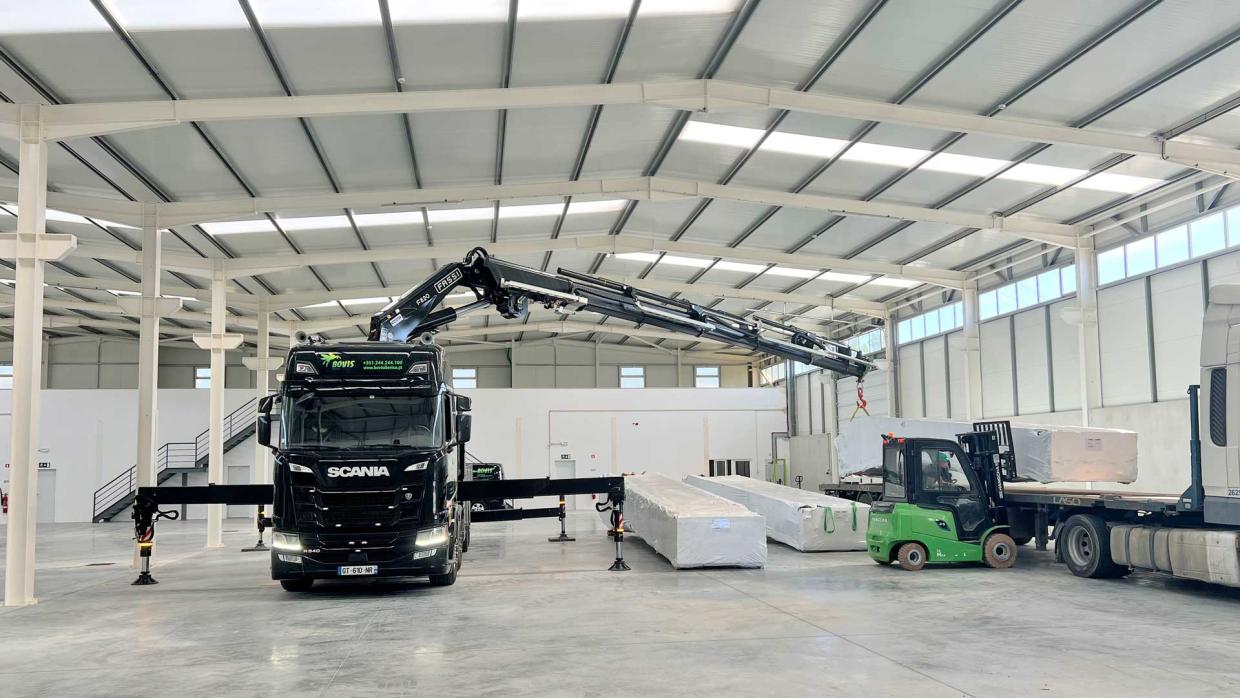 Stockage de machines industrielles lourdes au Portugal