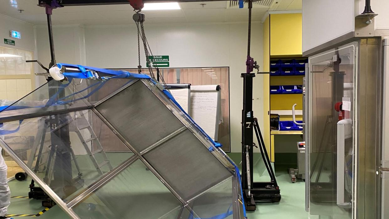 Manutention en salle blanche à Lyon