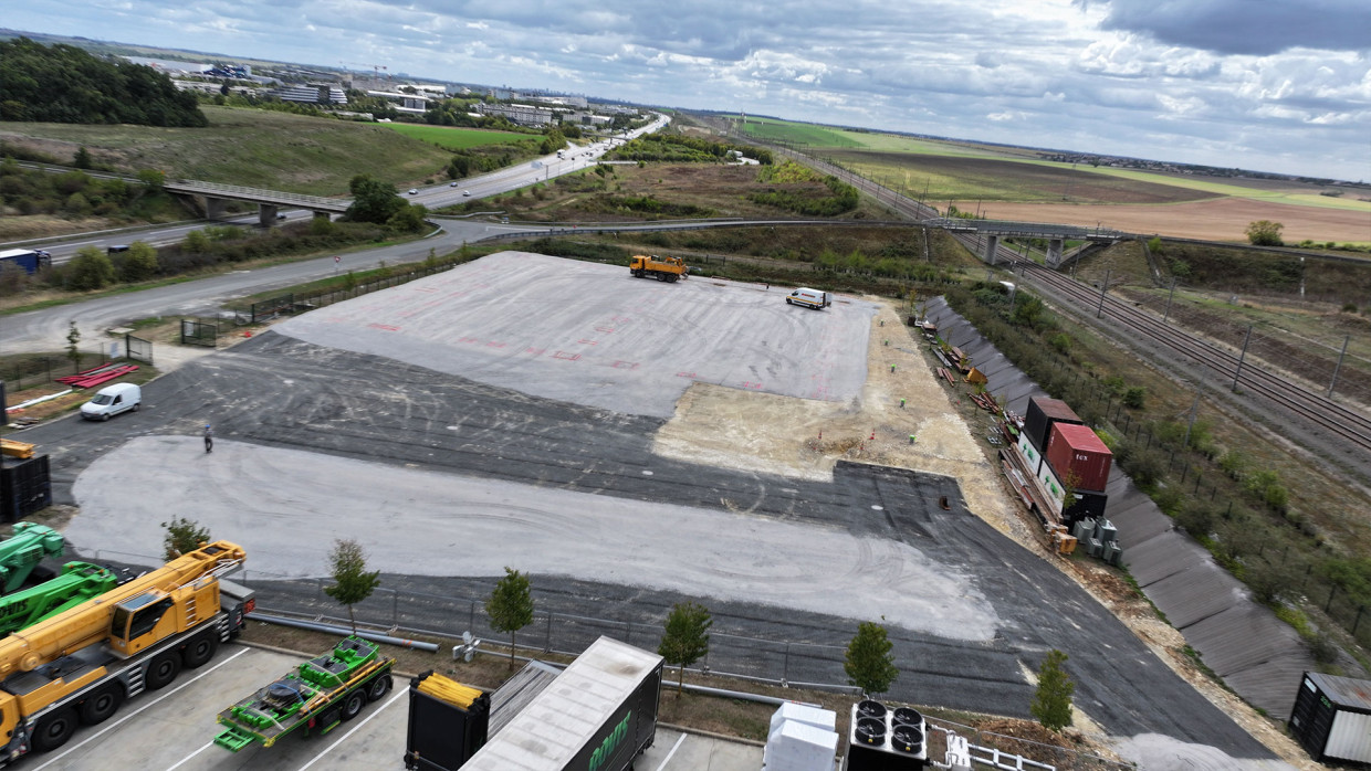 New 2,500 m² Storage Facility: Bovis Centre 