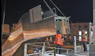Replacement of escalators in a train station near Paris