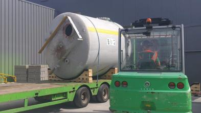Dismantling of 4 industrial tanks near Bordeaux (33)