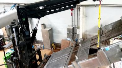 Success of our teams: transfer and handling of a 7-metre lift