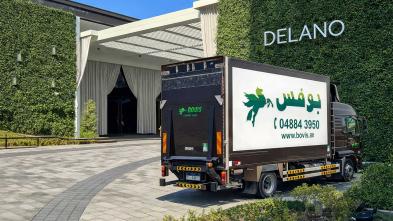 Installation d’œuvres d’art dans un hôtel de luxe près de Dubaï Marina